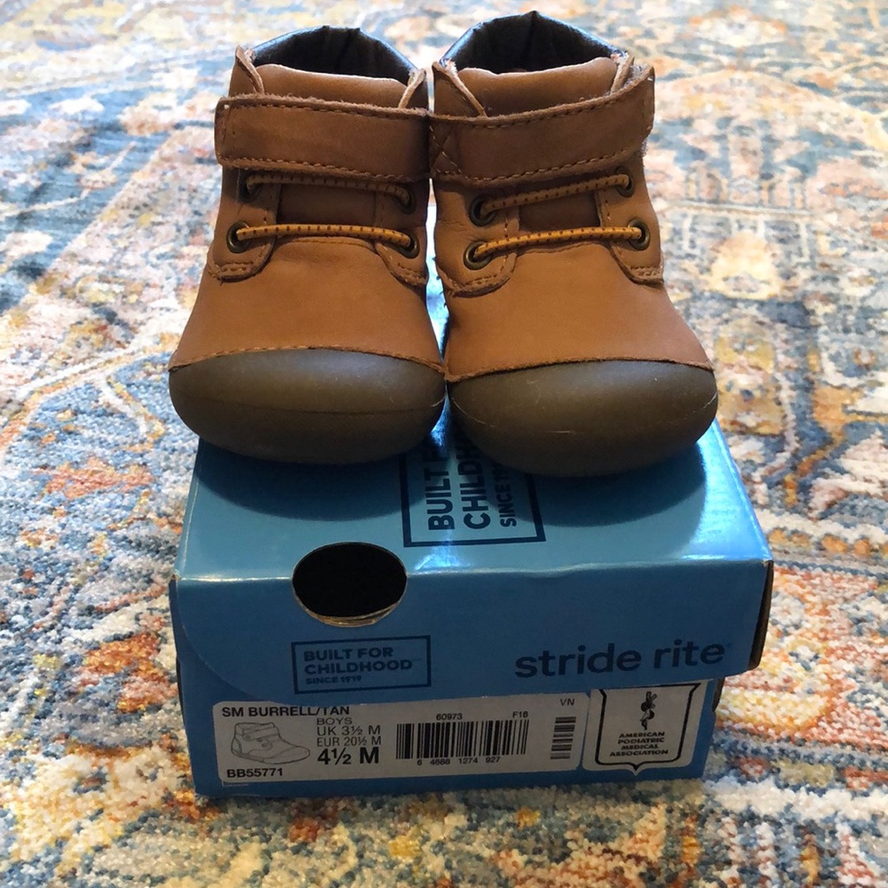 Stride rite toddler sneakers